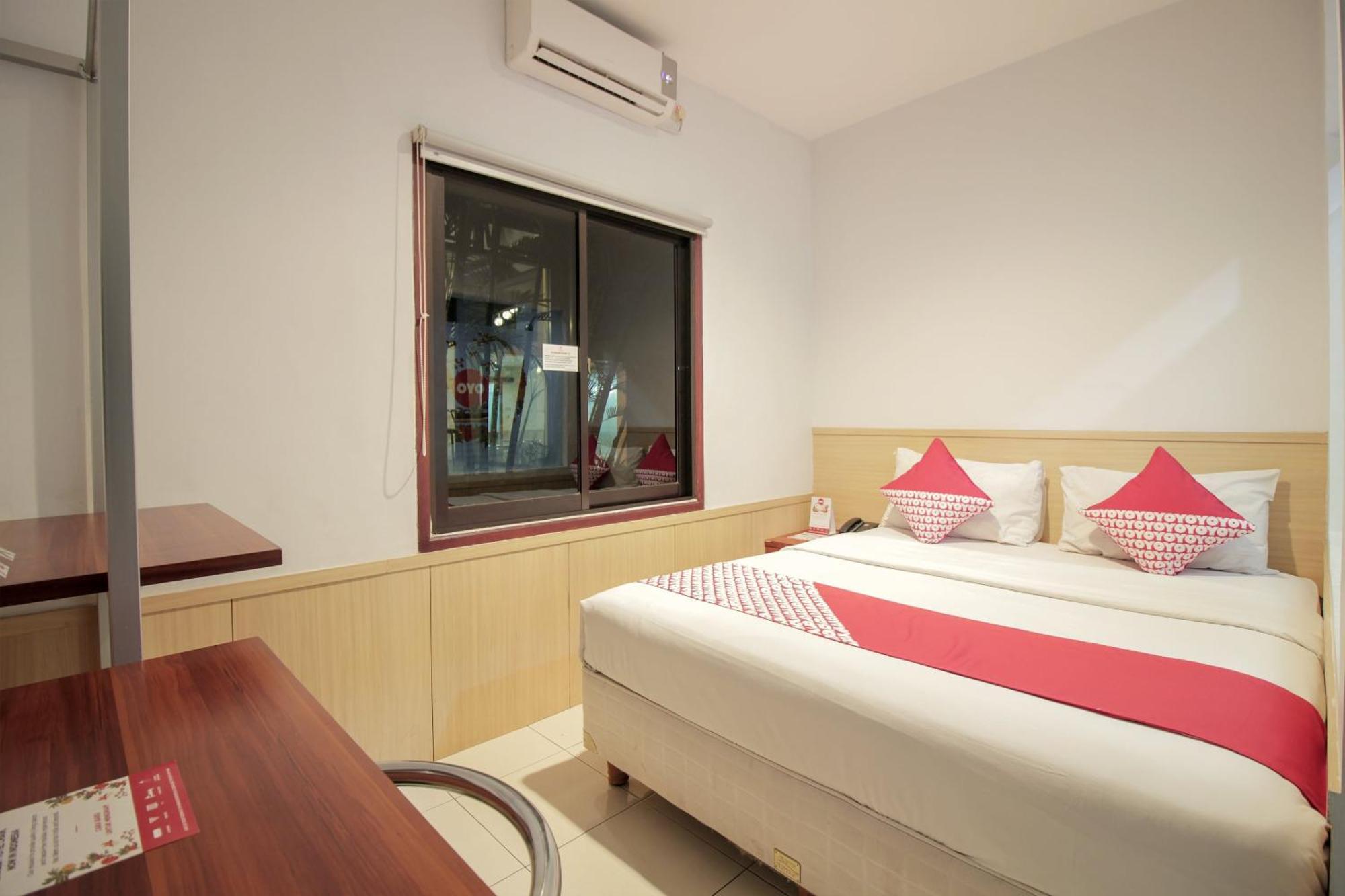 Collection O 295 Grha Ciumbuleuit Guest House Bandung Eksteriør billede